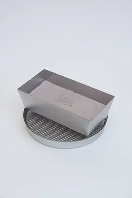 Baking Pan and Baking Pan