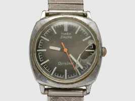 Museum of Broken Watches